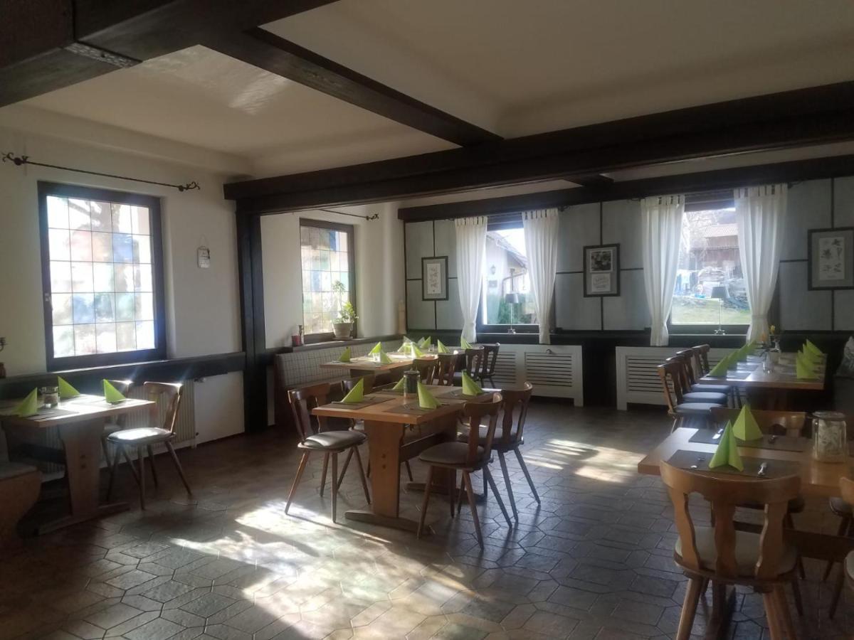 Kraeuterhex' Reutin Hotel Алпирсбах Екстериор снимка